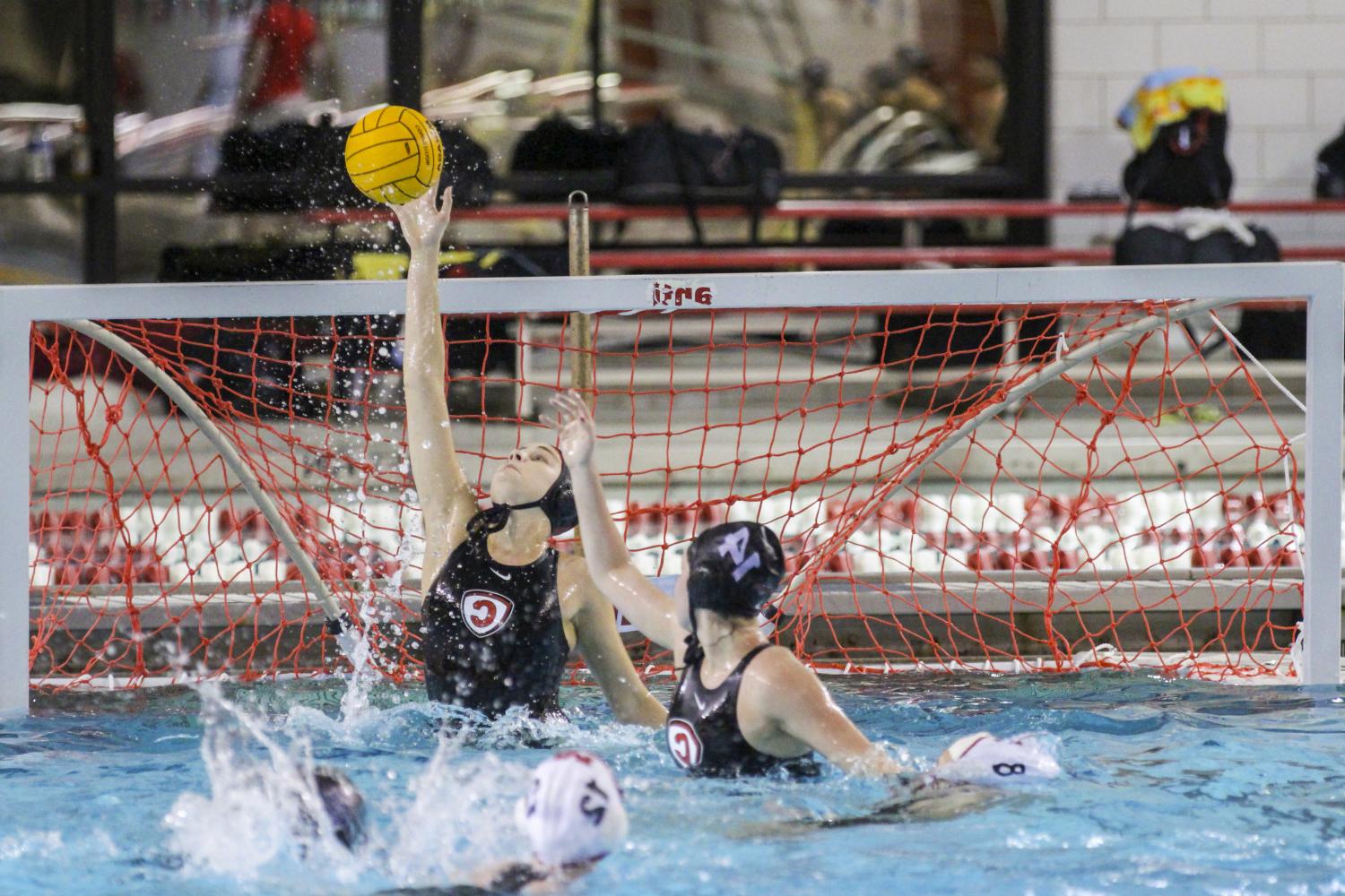 <a href='http://3l8u.technestng.com'>博彩网址大全</a> student athletes compete in a water polo tournament on campus.